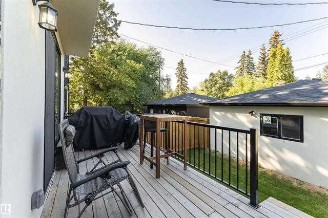 11308 72 Ave Nw - Photo 2 of 50