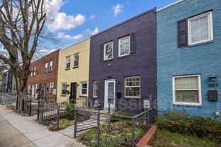 1259 16th St Ne - Photo 1 of 1