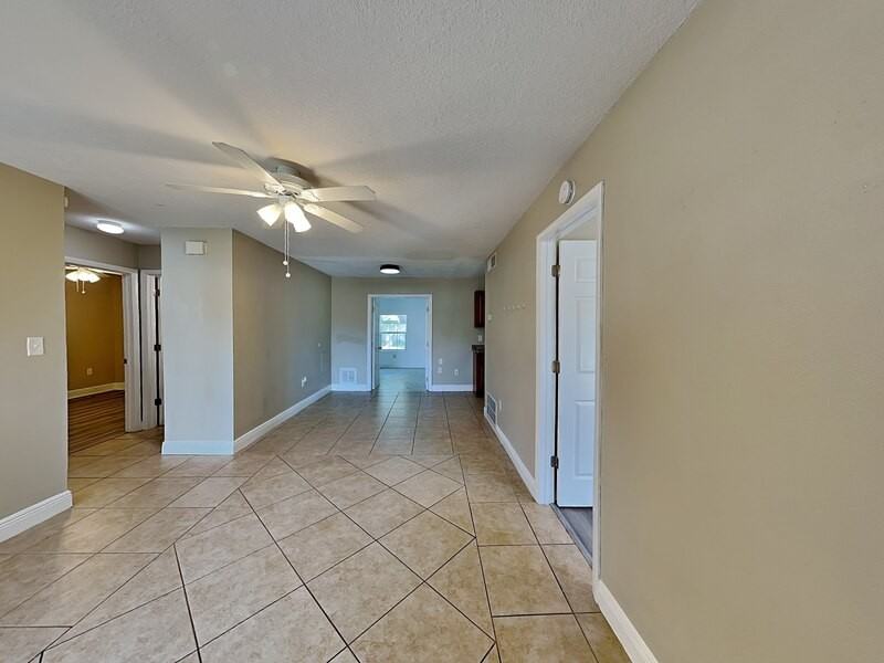 1117 Princewood Dr - Photo 2 of 28