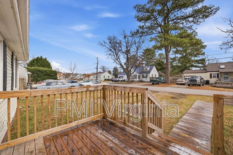 217 Bob Ln - Photo 3 of 29