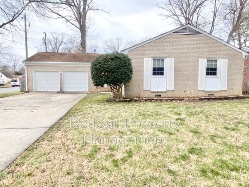 147 Bloxom Dr - Photo 2 of 3