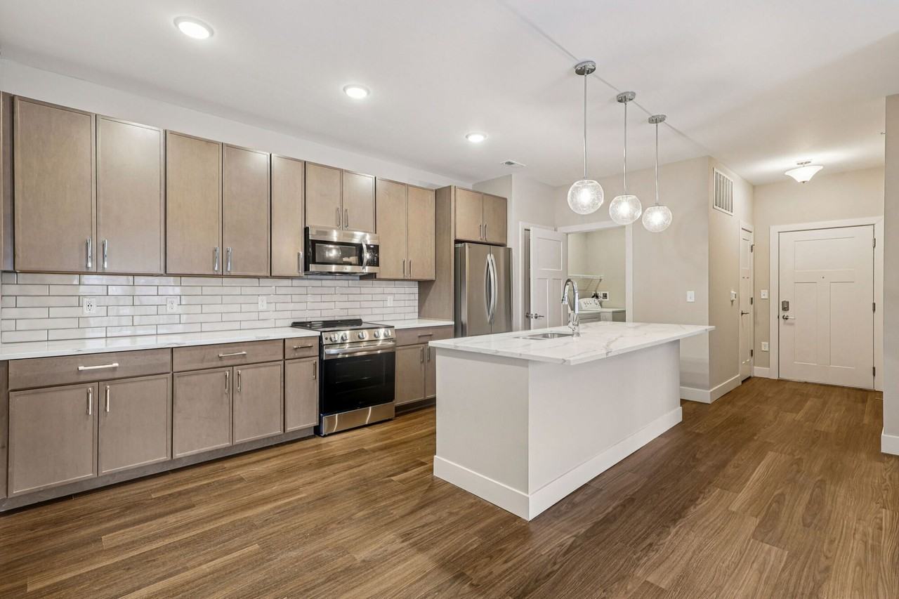 The Slate - Photo 4 of 28