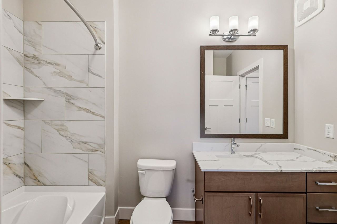 The Slate - Photo 6 of 28