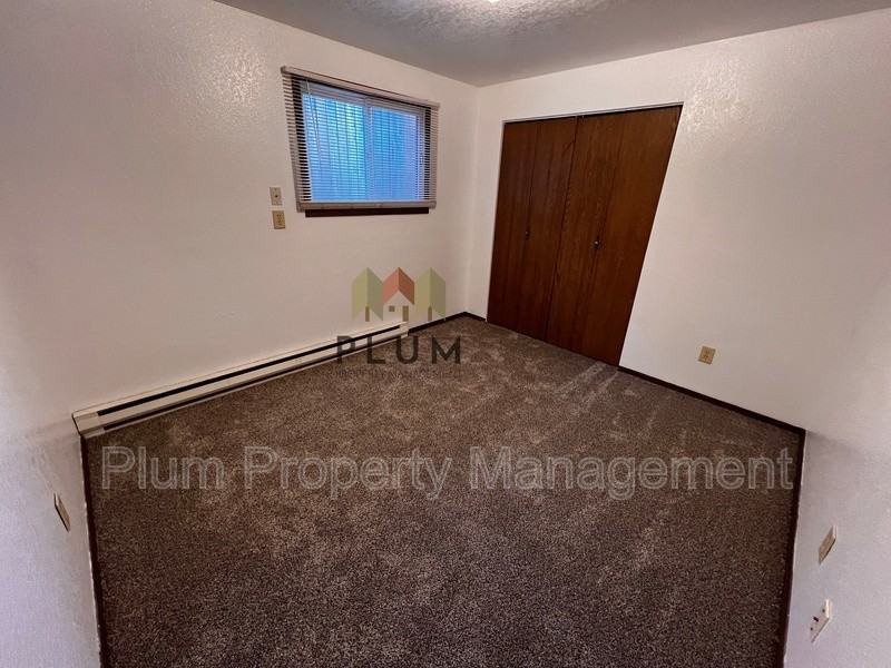 2010 S 8th St W #D - Photo 7 of 14