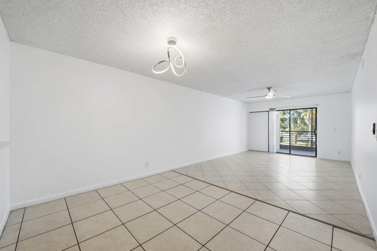 The Rise - Photo 6 of 50