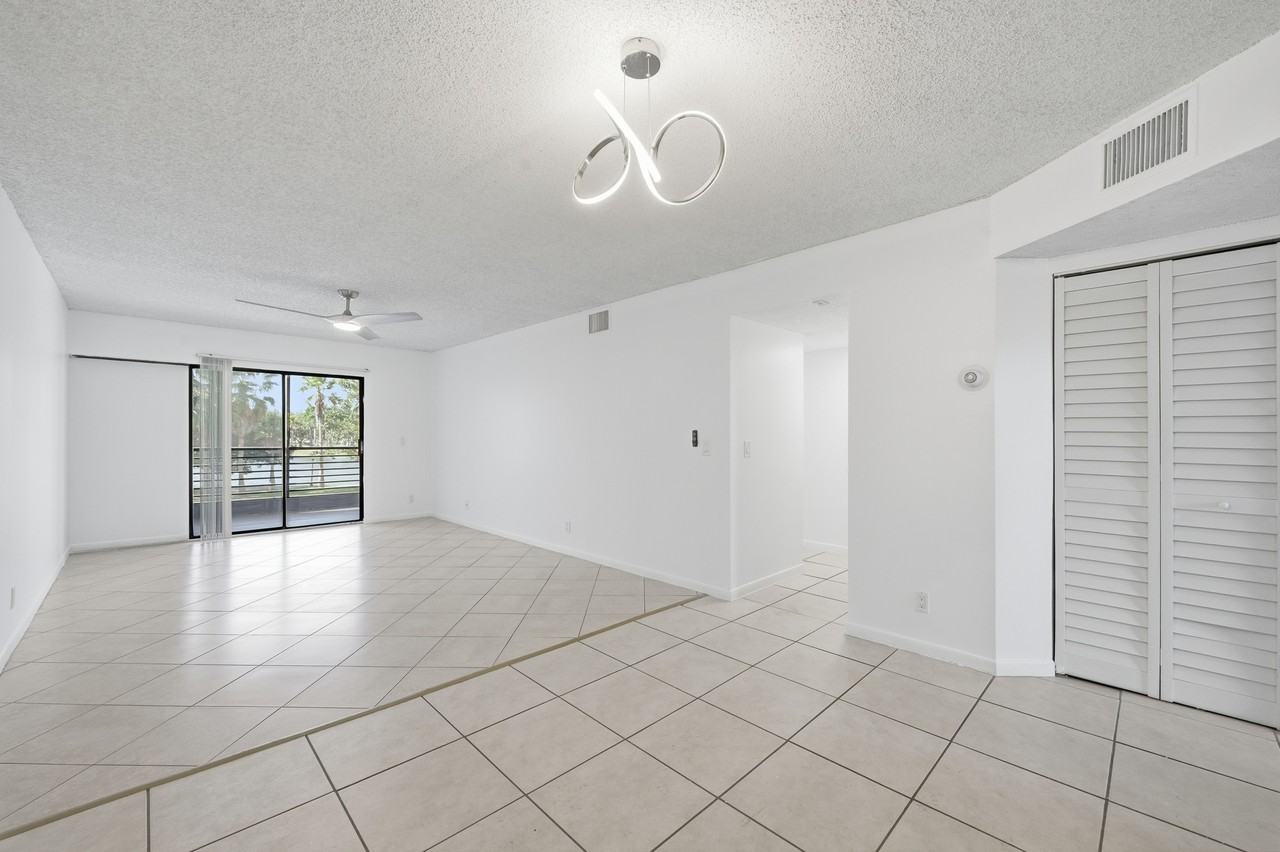 The Rise - Photo 7 of 50