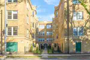 featured image of 5961 W Huron St