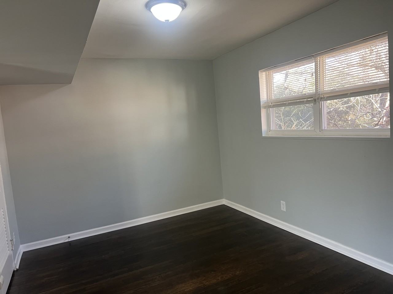 Dream Court Apartments - Photo 5 of 31