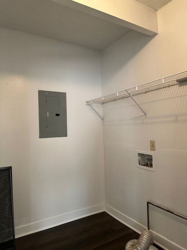 2197 Amherst Ave #2199 - Photo 7 of 10