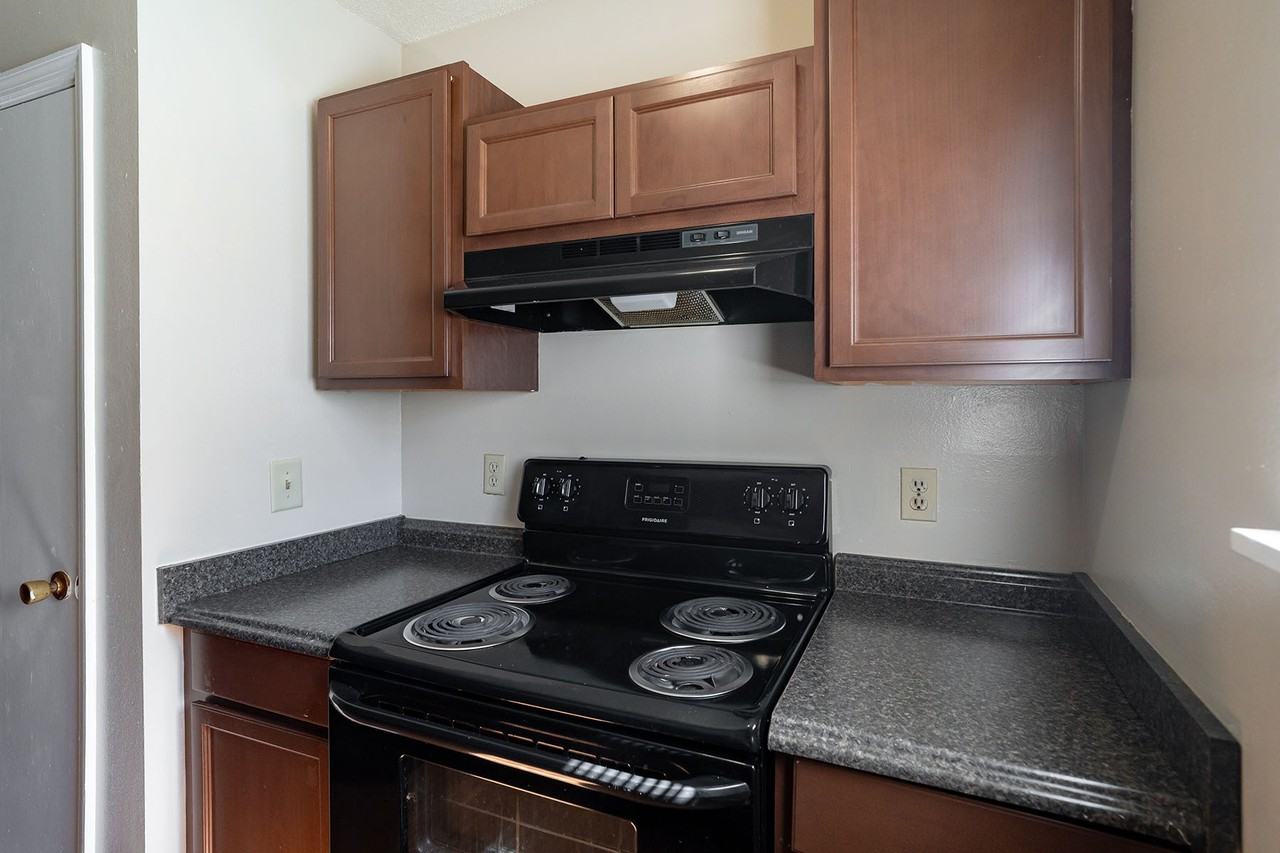 Seminole Village - Photo 6 of 14