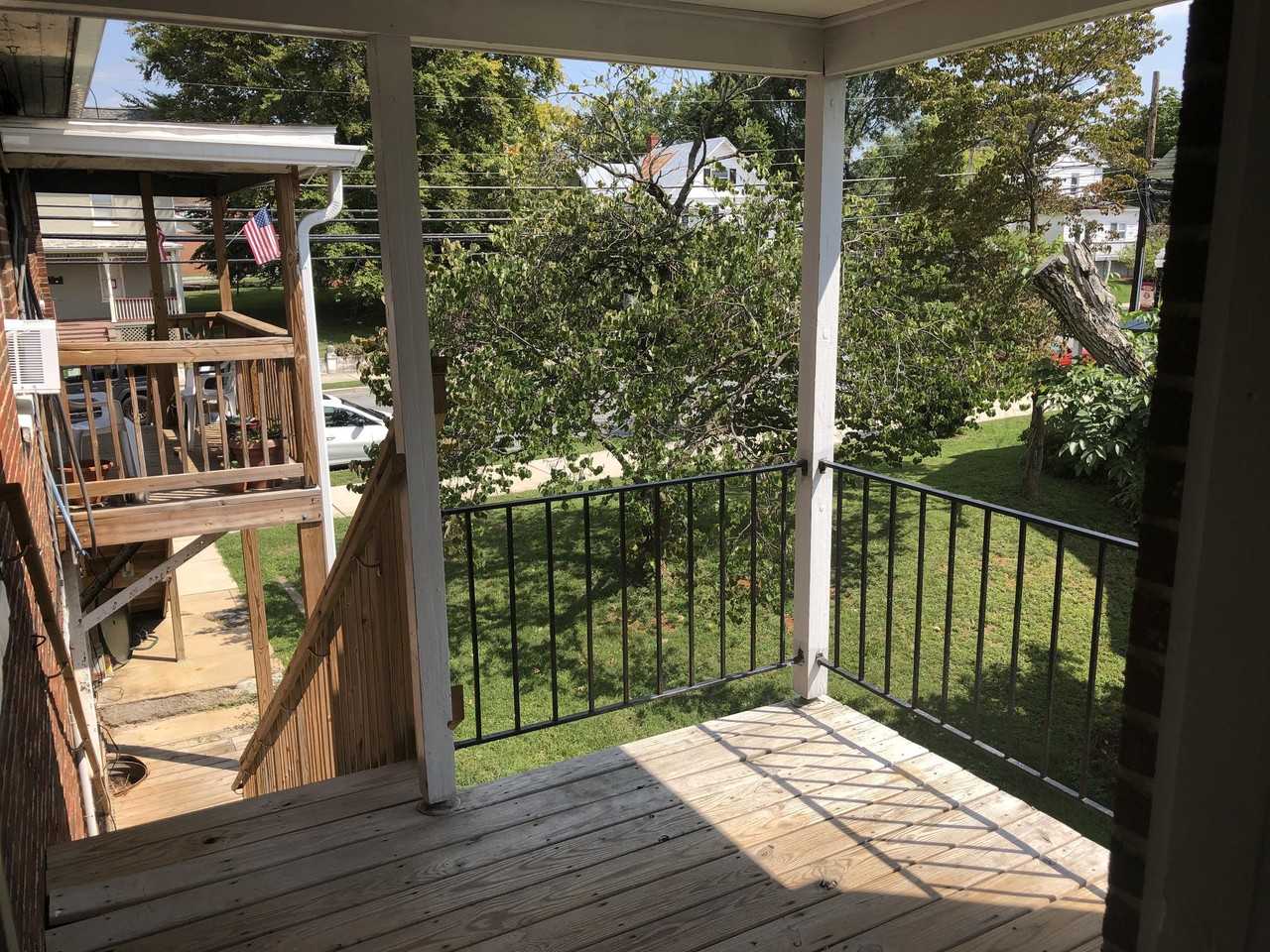 400 Mildred 5 - Photo 4 of 5