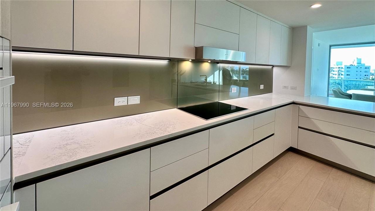 E Bay Harbor Dr & 93rd St - Photo 6 of 9