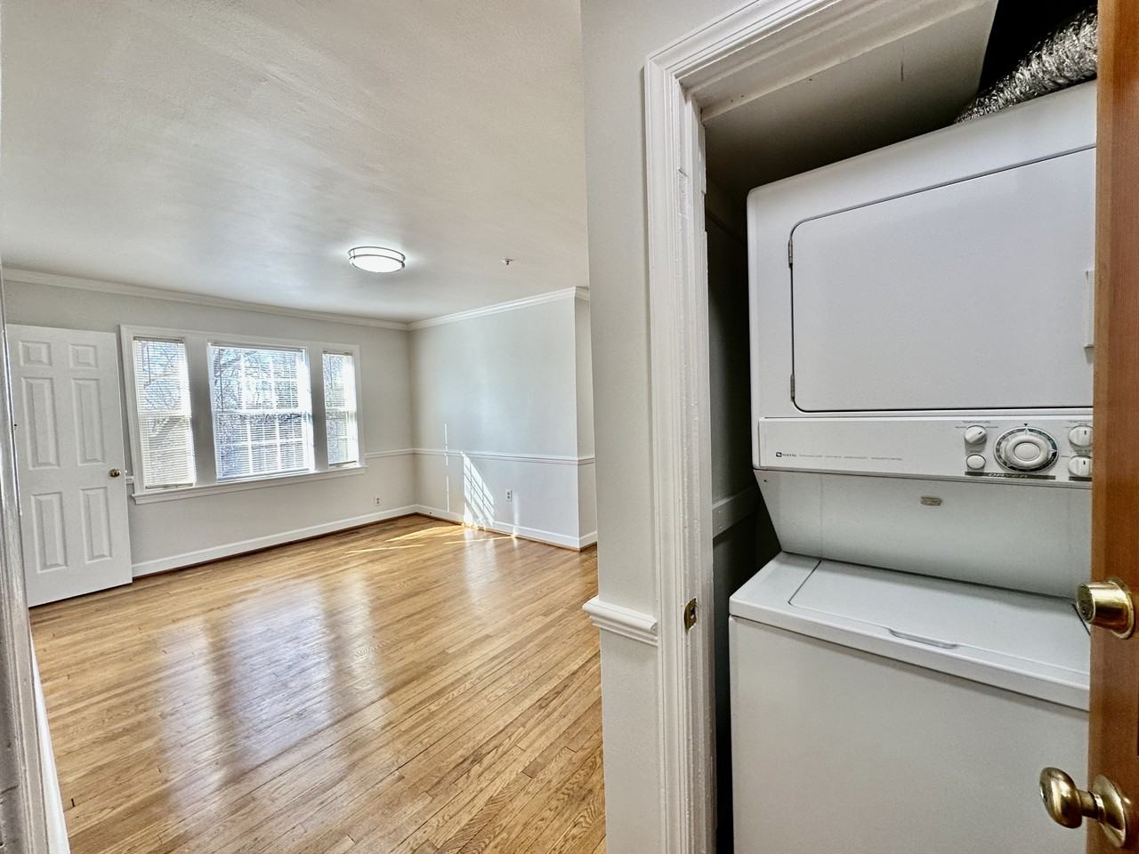 907 Church Street - Photo 6 of 20