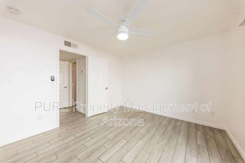 8842 N 8th St #103 - Photo 7 of 15