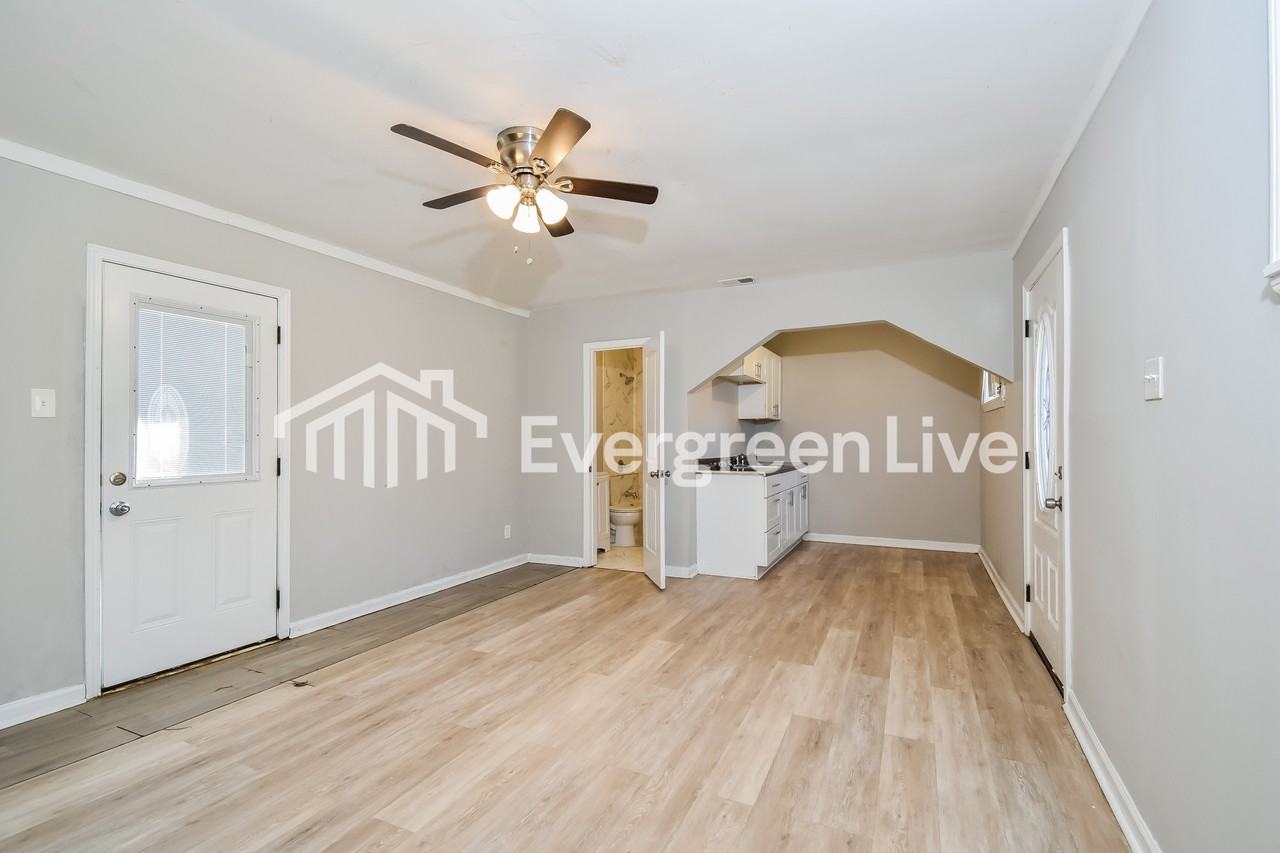 3072 Peggy Rd - Photo 6 of 15