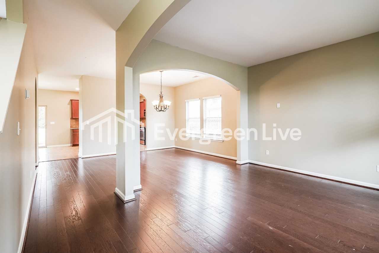 12851 Olmsted Cir - Photo 2 of 15