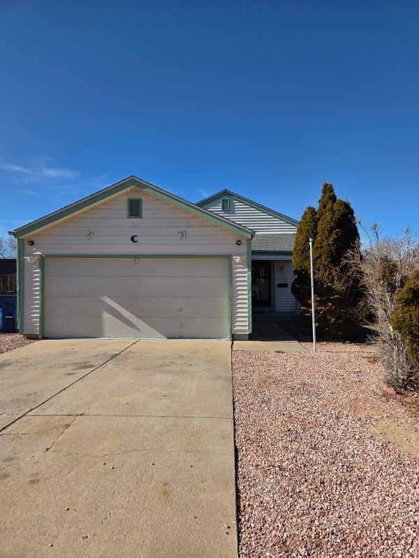 97 Macon Ct - Photo 3 of 29