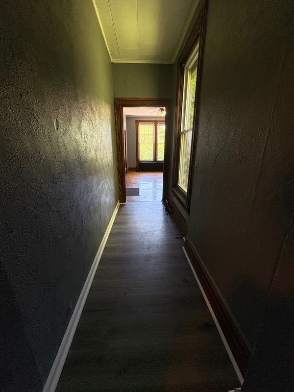 660 2nd Ave - Photo 5 of 10