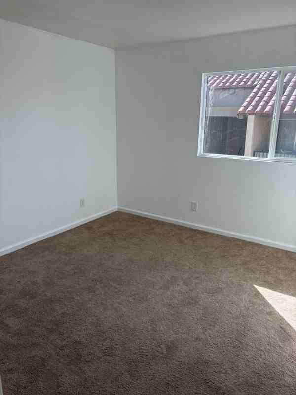 2020 Guthrie St ##D05 - Photo 5 of 14