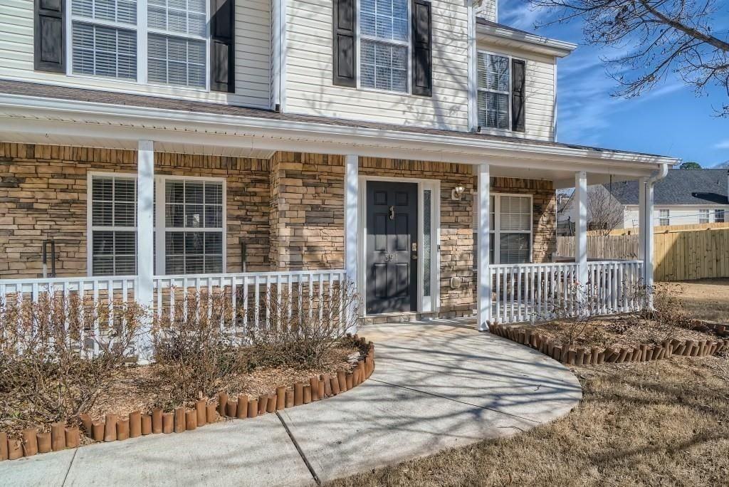 391 Lake Valley Dr - Photo 3 of 25