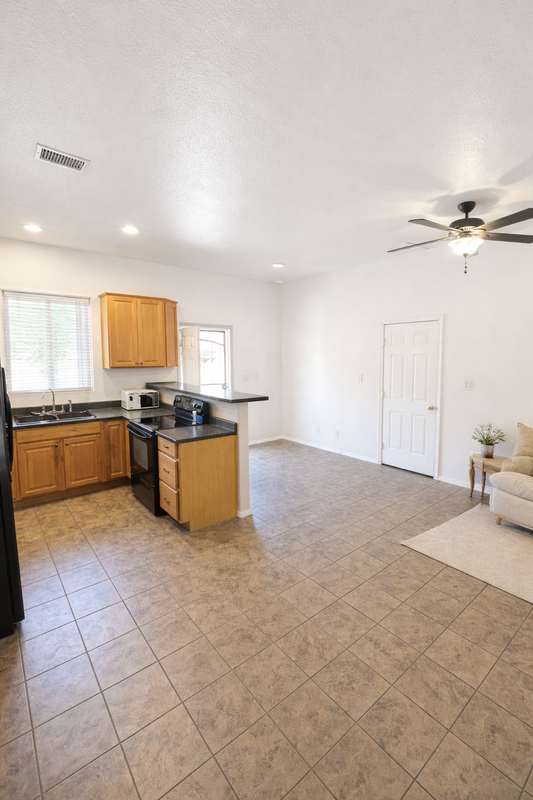 1208 Alpine Oaks Dr - Photo 3 of 10