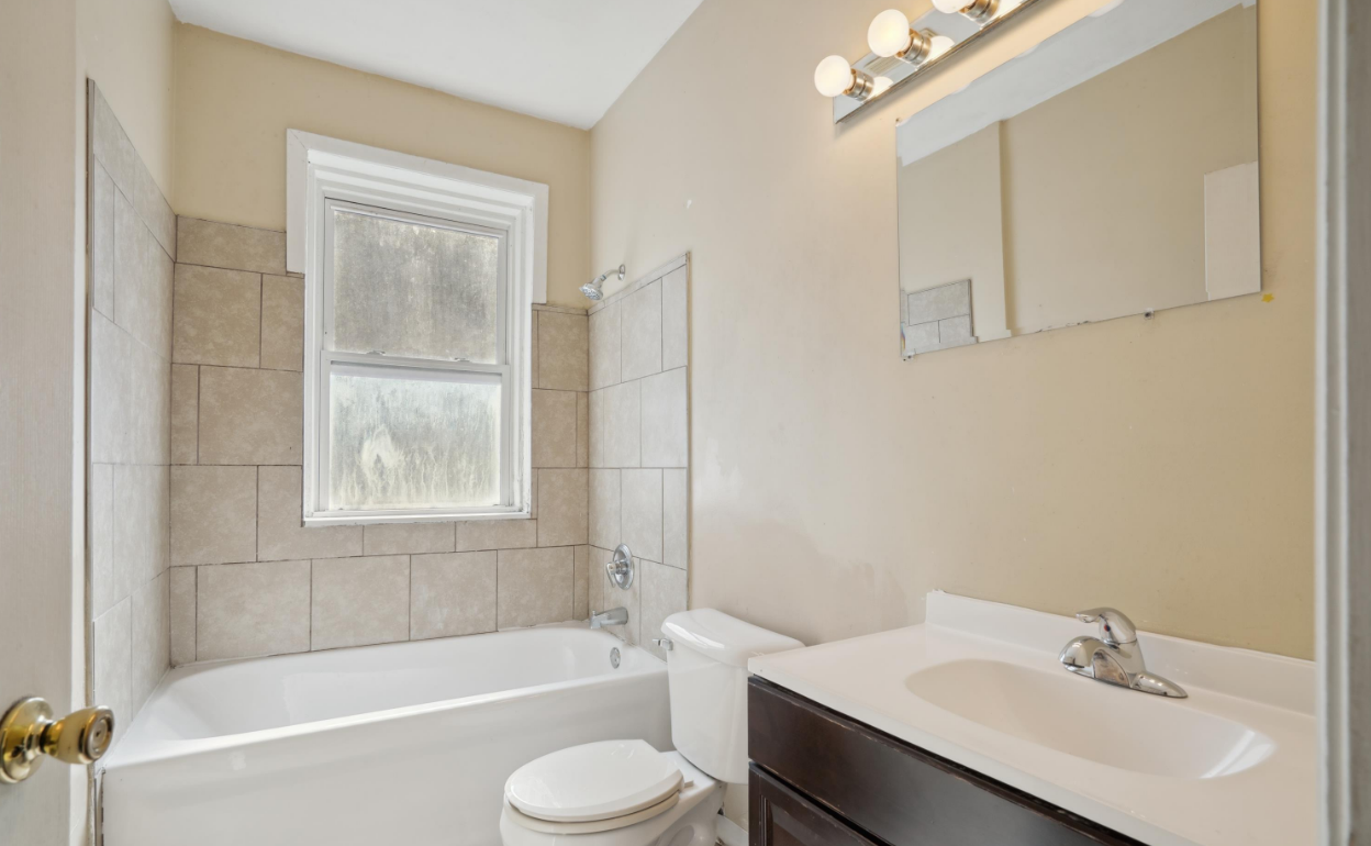 538 Loras Blvd #538 - Photo 2 of 21