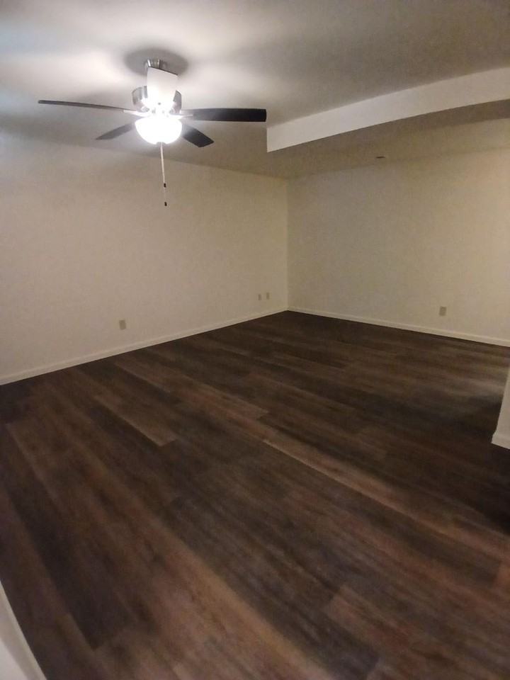 Autumn Ridge - Photo 5 of 20