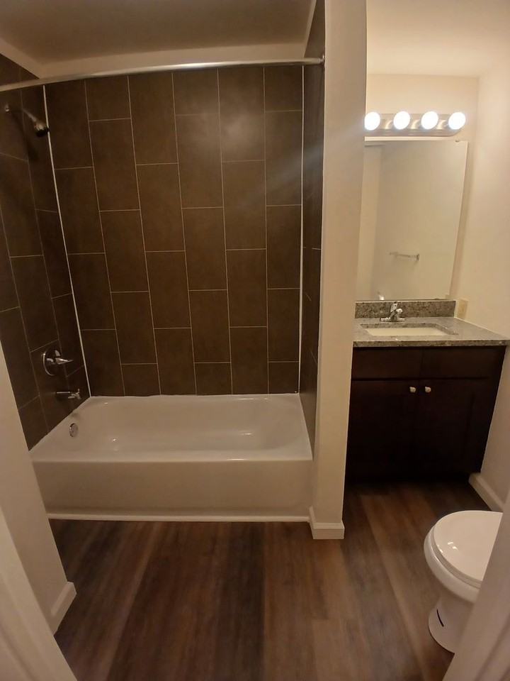 Autumn Ridge - Photo 6 of 20