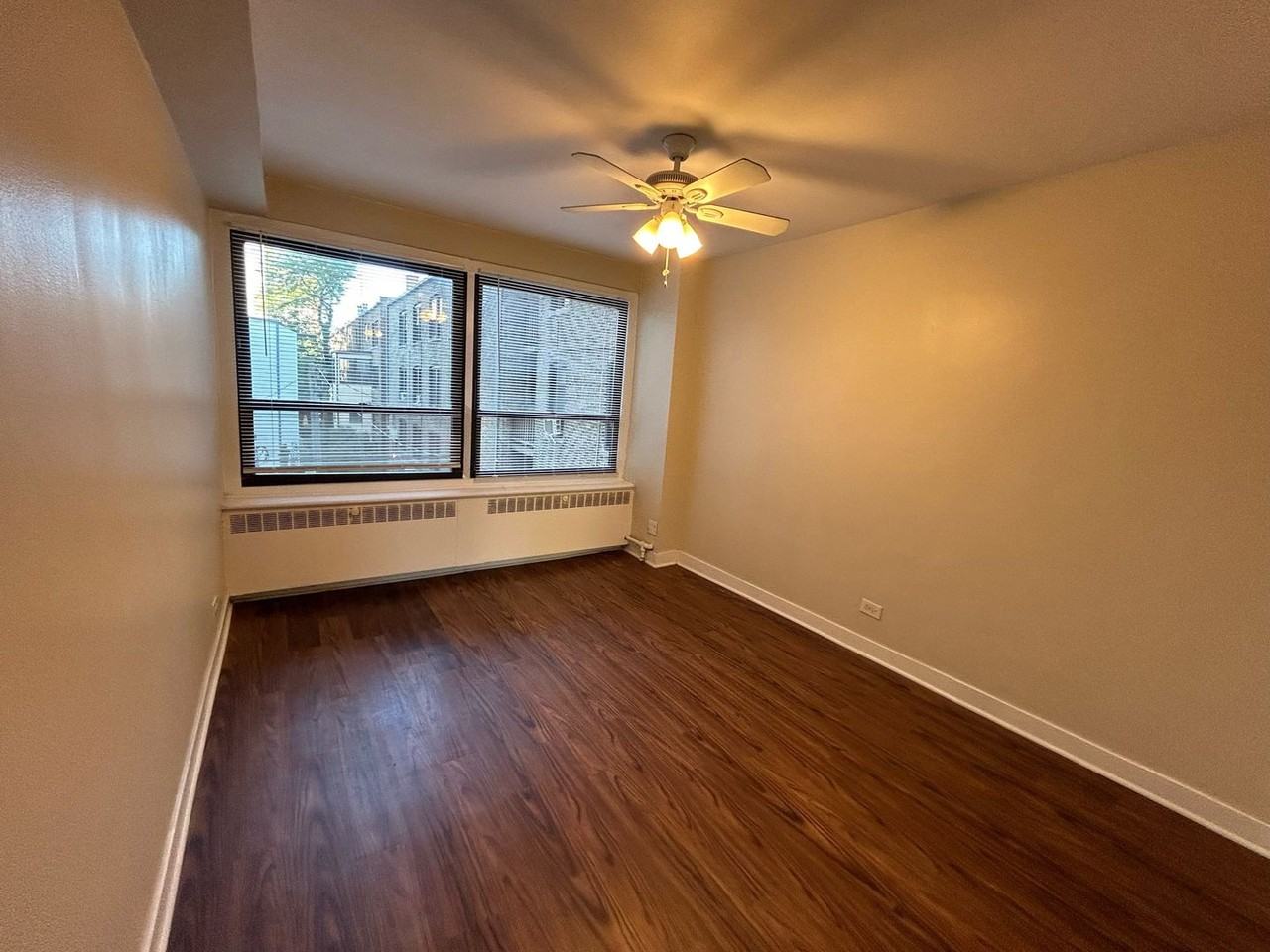 4180 Marine Terrace Apartments - Photo 7 of 24