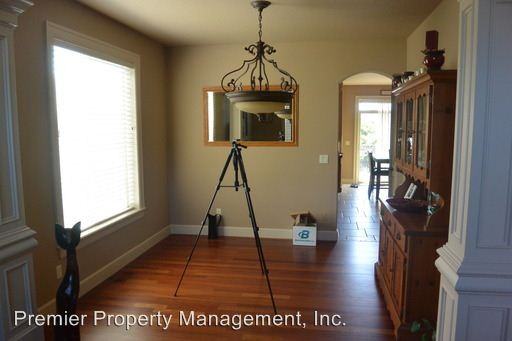 1266 E Lucas St - Photo 2 of 16