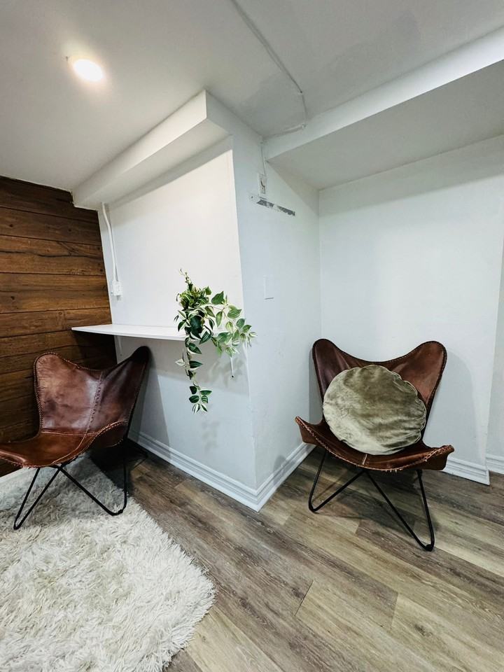 114 Lawnside Drive #4 - Photo 7 of 8