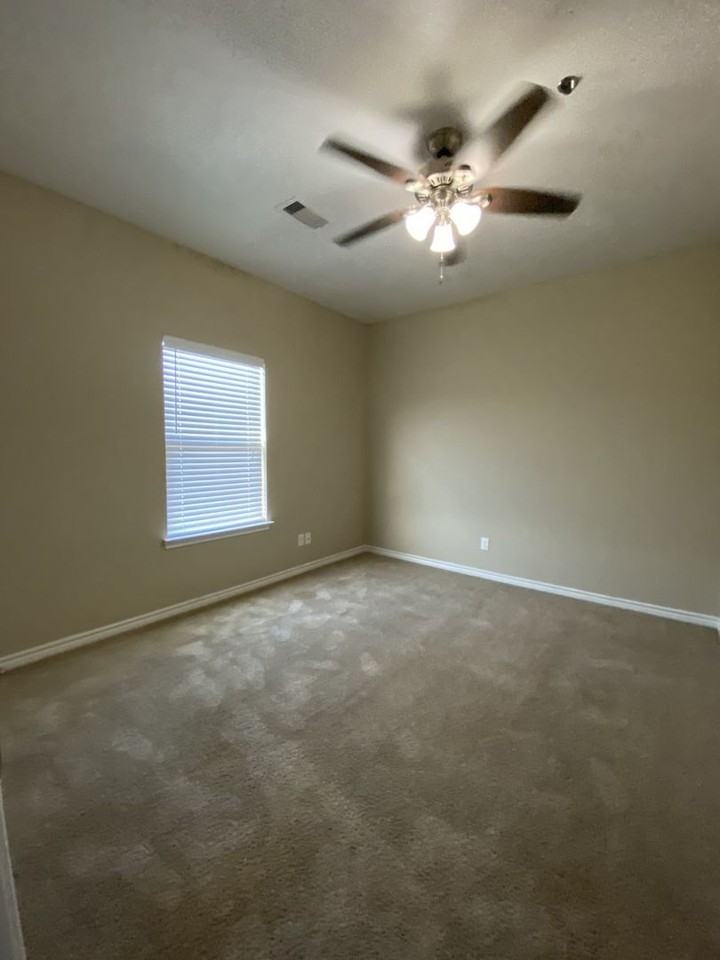 Hamlet Park 2 LP - Photo 3 of 22