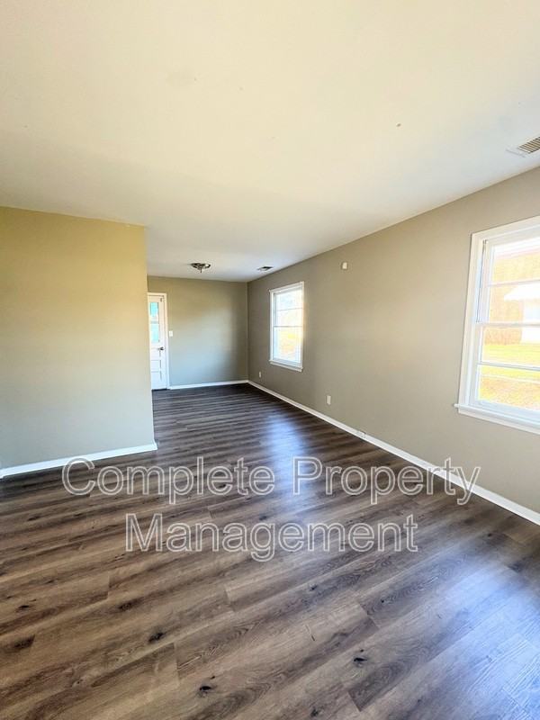 1408 16th St Sw - Photo 4 of 15