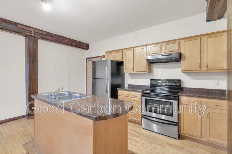346 Connecticut St #401 - Photo 4 of 17