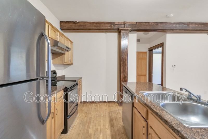 346 Connecticut St #401 - Photo 6 of 17