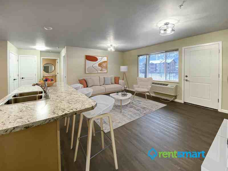 3484 Highwayeast #20 - Photo 5 of 26