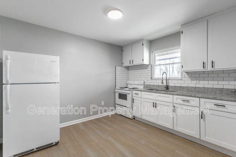 3136 Spring Place Rd Se - Photo 6 of 18