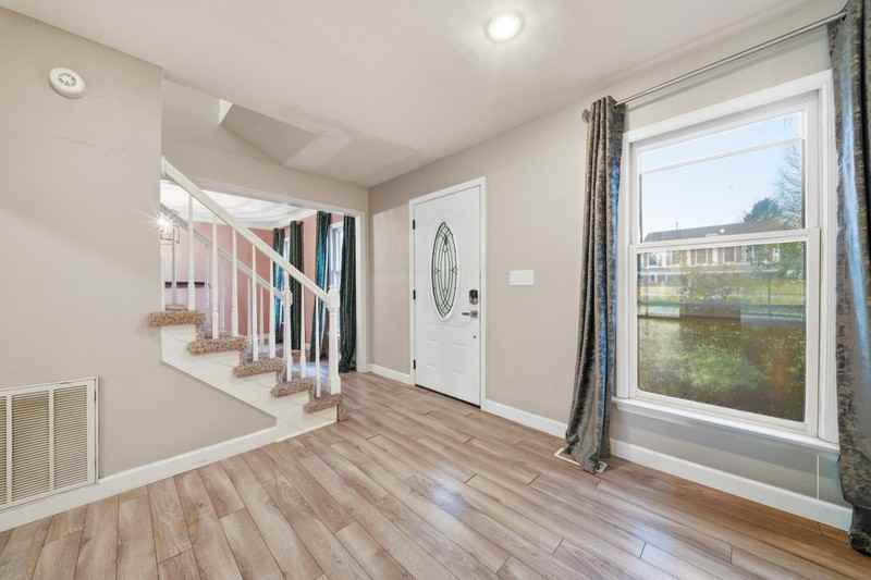 1429 Birch Leaf Rd - Photo 4 of 42