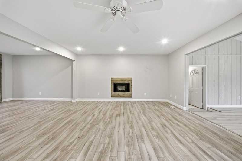 1429 Birch Leaf Rd - Photo 7 of 42