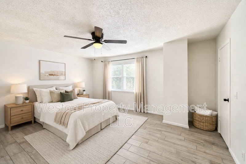 6054 Nw Expressway - Photo 3 of 9