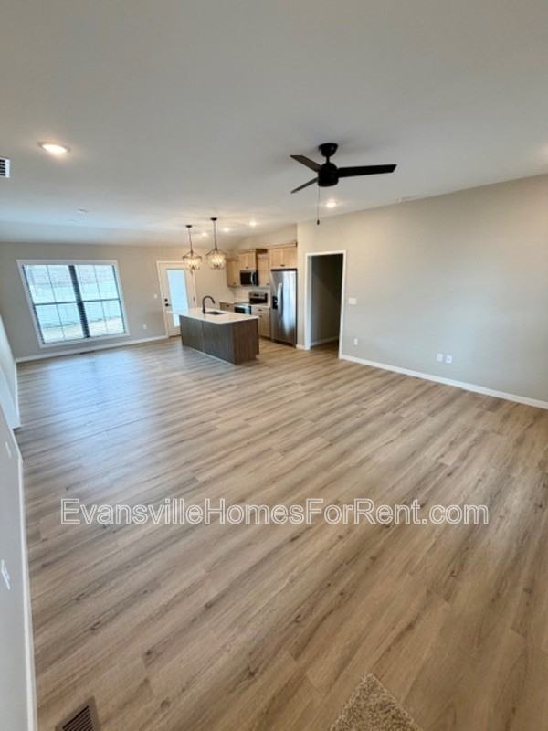 3599 Sand Dr - Photo 3 of 16