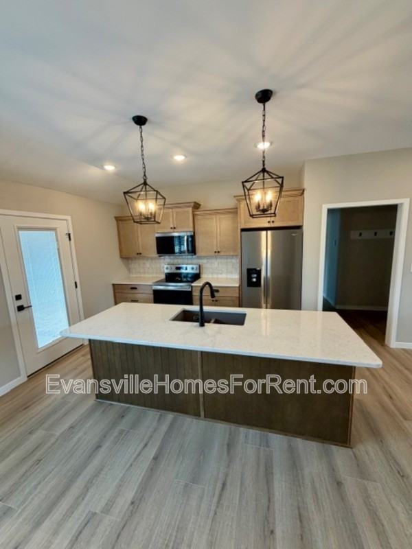 3599 Sand Dr - Photo 6 of 16