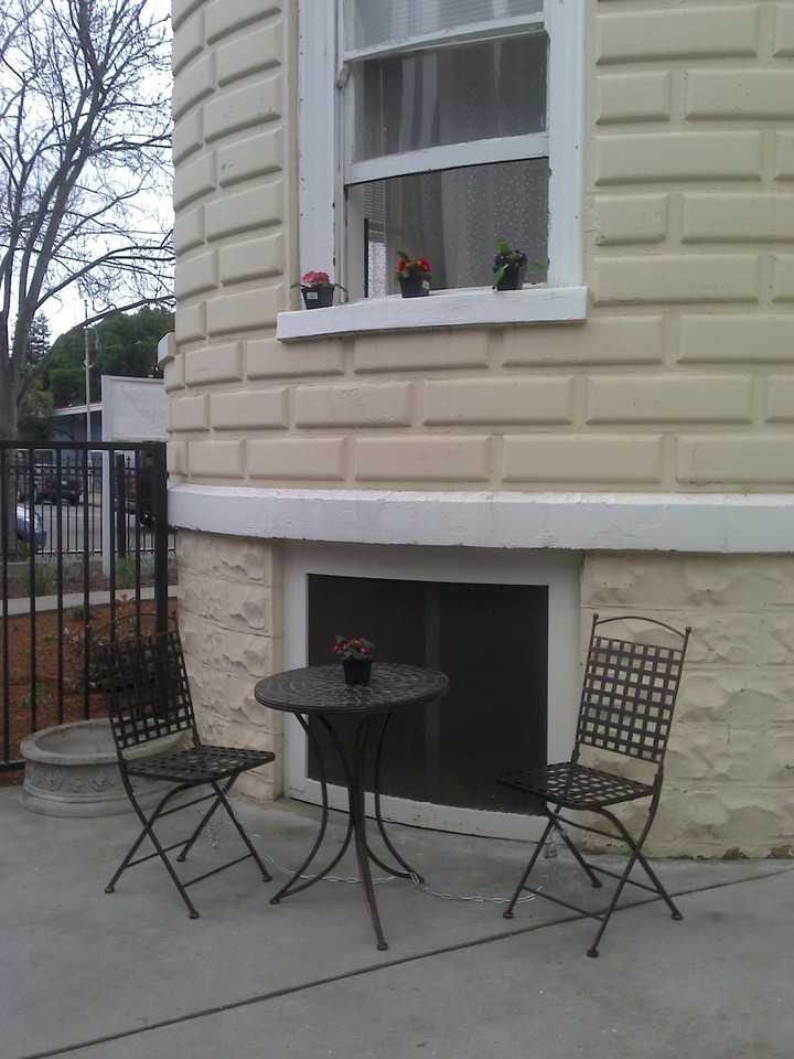 2375 Fruitvale Avenue - Photo 5 of 18