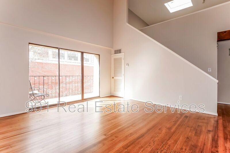 107 S Front St #52 - Photo 4 of 21