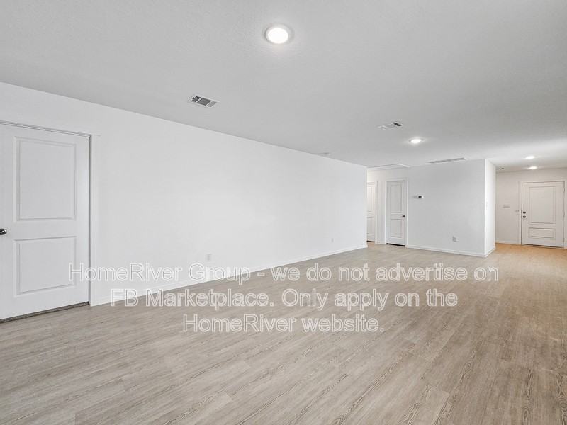 2854 Red Diamond - Photo 3 of 19