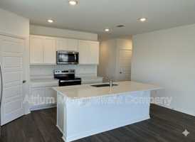 featured image of 1254 Alstonia Ln