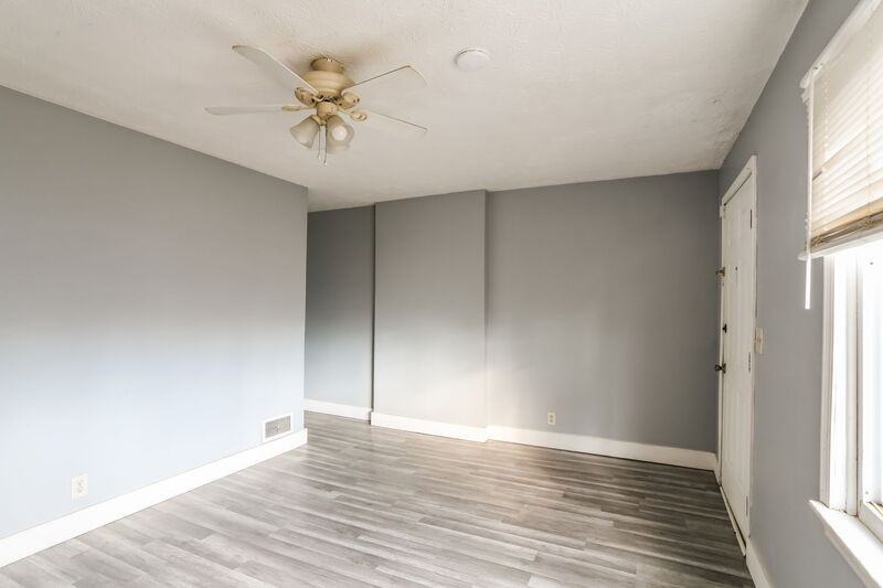 2654 Avalon Pl #2654 - Photo 4 of 10