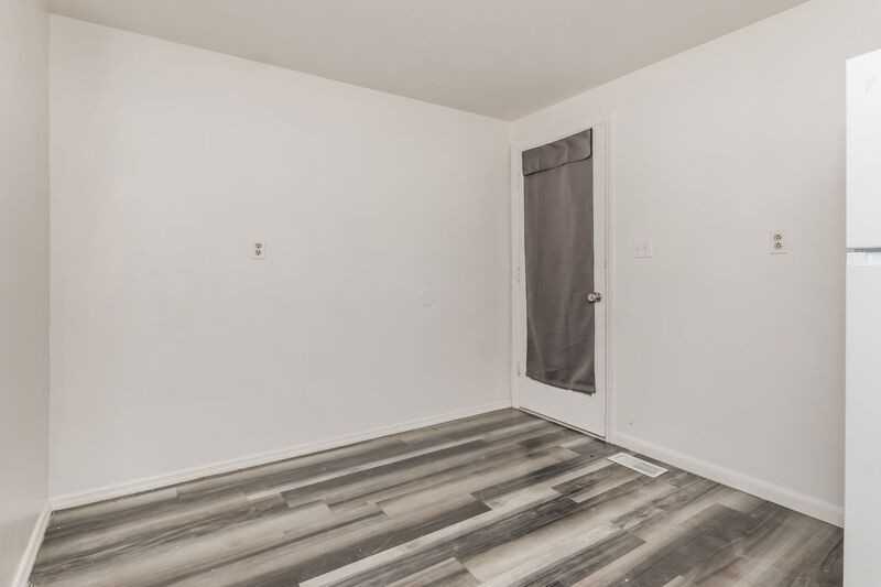 6538 Conway Dr #6538 - Photo 7 of 10