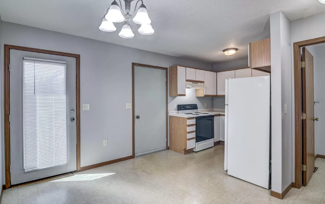 Fox Meadow Townhomes - Photo 3 of 27