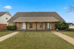 702 Skyline Dr - Photo 1 of 1